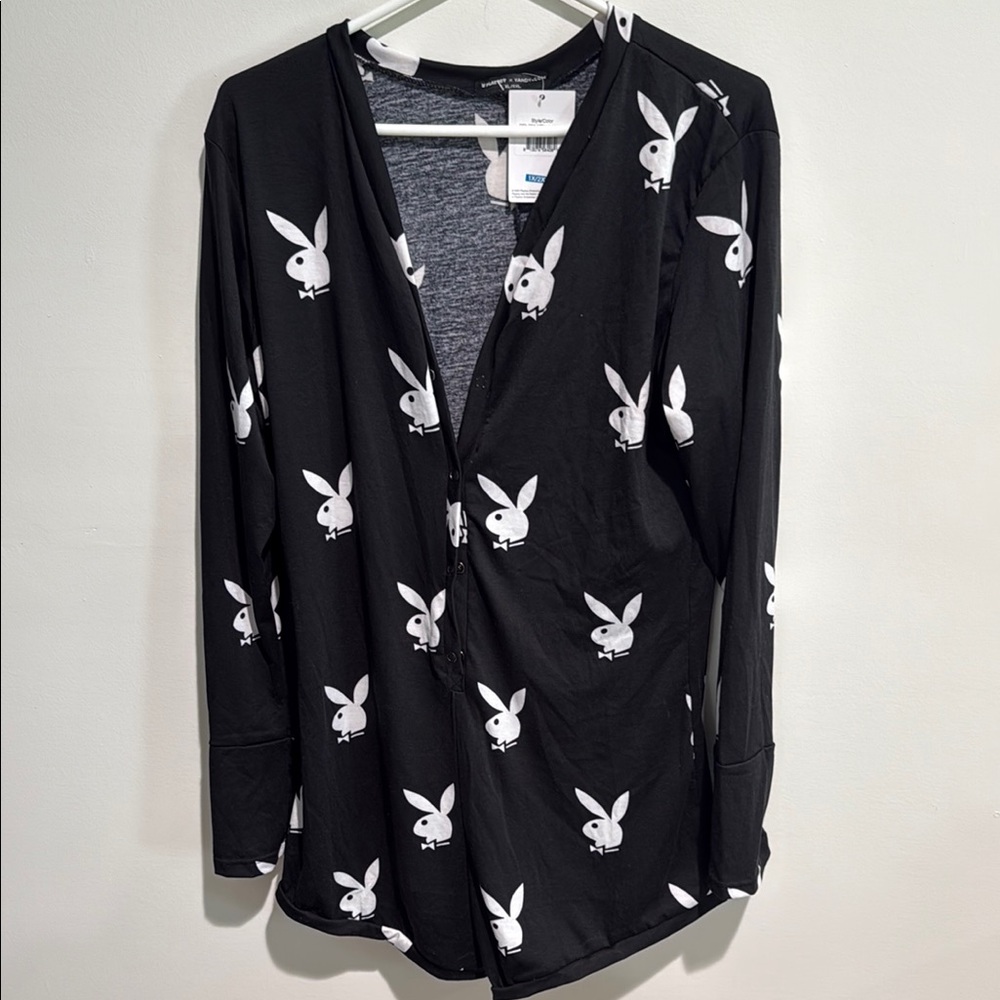 NWT - PLAYBOY x YANDY Longsleeve Pajama Romper *Top Button Broken